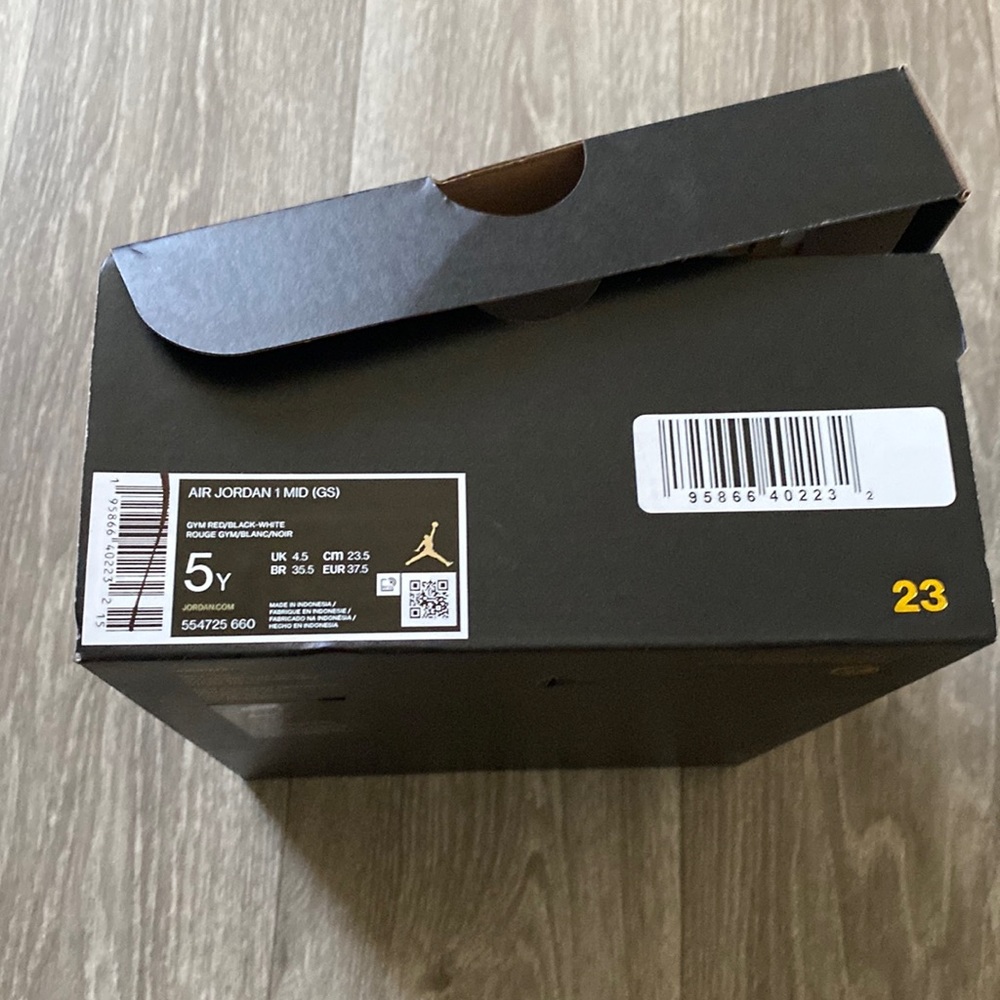 Brand new sneakers